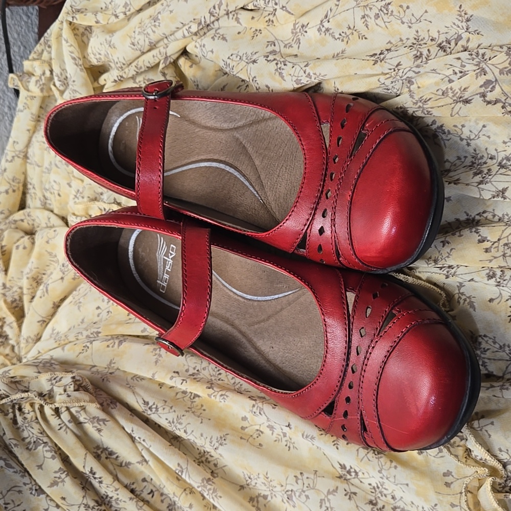 Dansko Mathilda, Red Mary Janes, Size 38/US 8 Leather Adjustable Flats